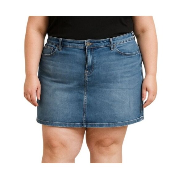 Old Navy Womens Plus Size 26 Denim Skirt With Pockets Back Slit - Picture 1 of 8